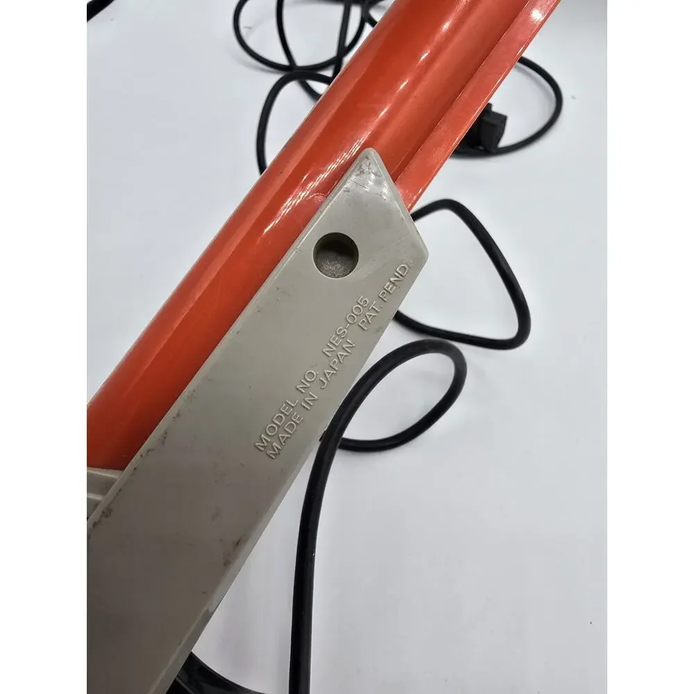 Original 1985 Nintendo NES Zapper Gun Authentic NES-005 OEM Orange Untested